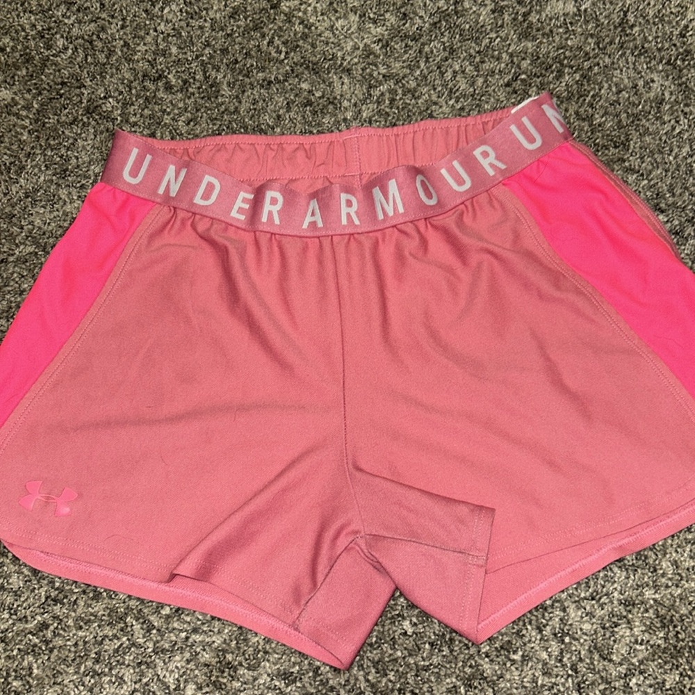 Small Under Armour Women’s Shorts